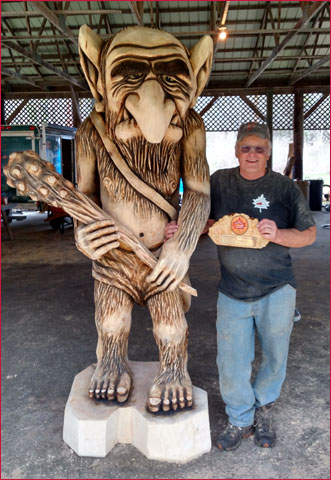 James Denkins: Canadian Chainsaw Carving Champion - 2016